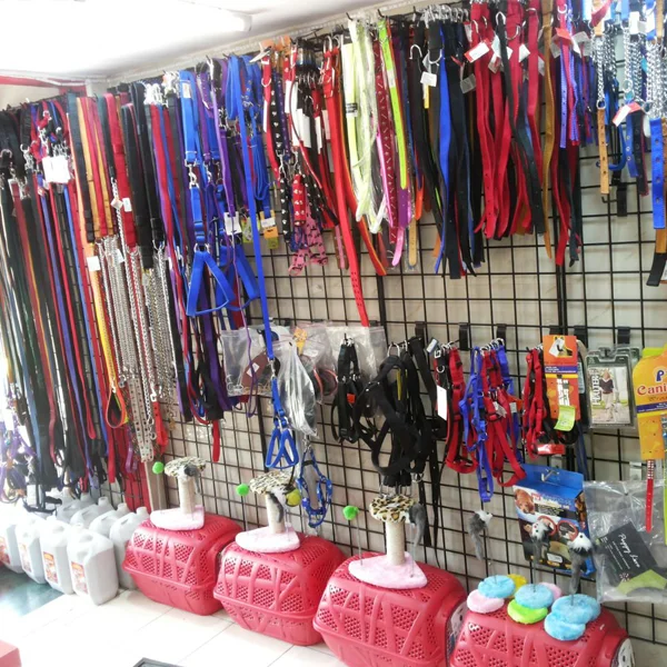 Pet Shop Photo 3
